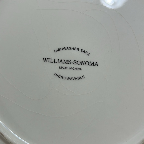 William Sonoma plates - Picture 4 of 5